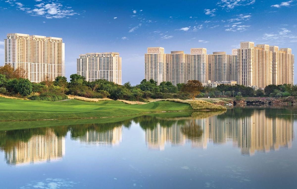 DLF The Crest view